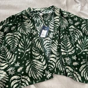 Universal Thread cover up